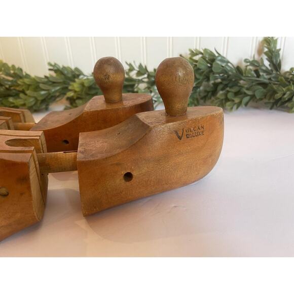 Vintage Set Wooden Shoe Forms Size 11C Wood Stretcher | Right & Left | Vintage - Picture 4 of 10